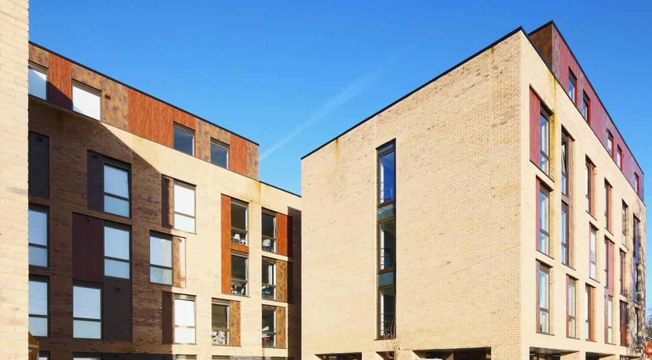 For Students Only Ensuite Bedrooms With Shared Kitchen At Cathedral Point In Winchester Exteriör bild