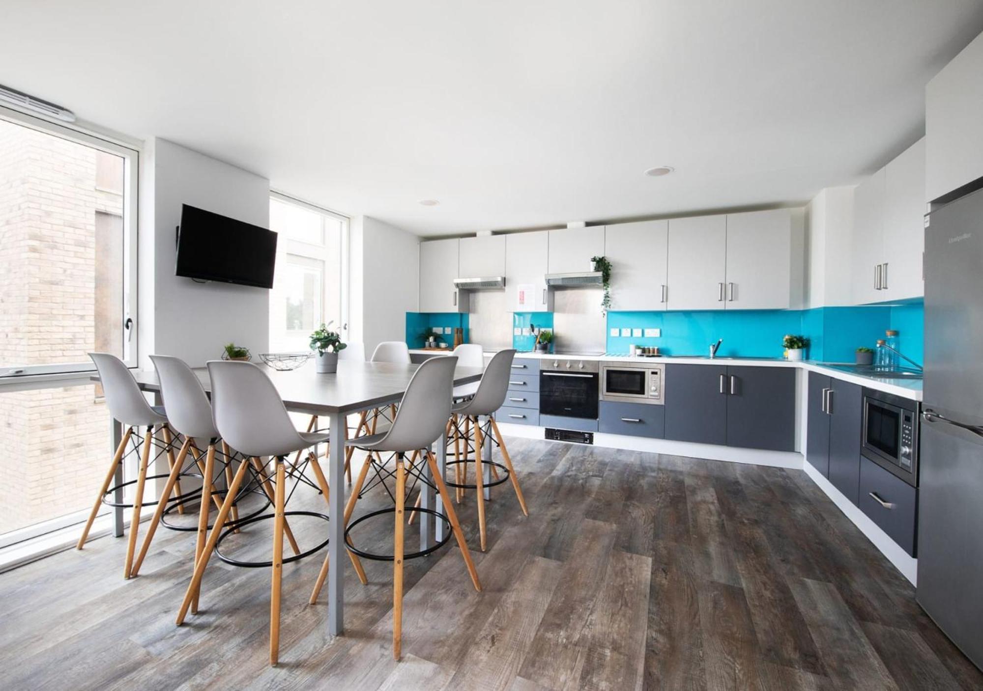 For Students Only Ensuite Bedrooms With Shared Kitchen At Cathedral Point In Winchester Exteriör bild